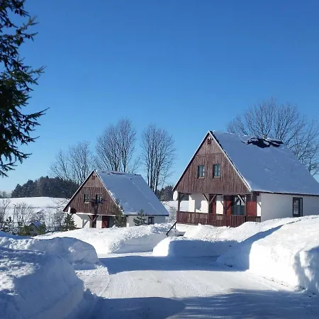 Chalet Aista¡ * Cista (Hradec Kralove)