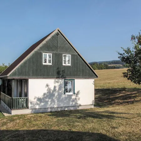 Chalet Aista¡ * Cista (Hradec Kralove)